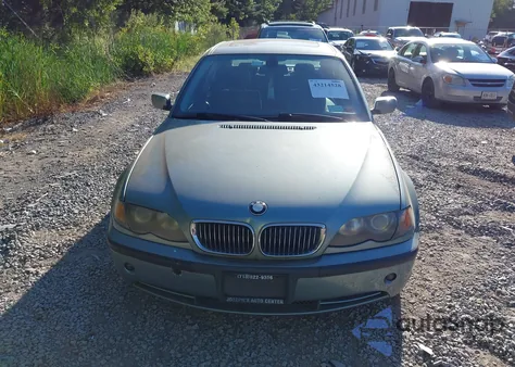 2004 BMW 330 Xi из США, поврежденный, VIN WBAEW53484PN35152